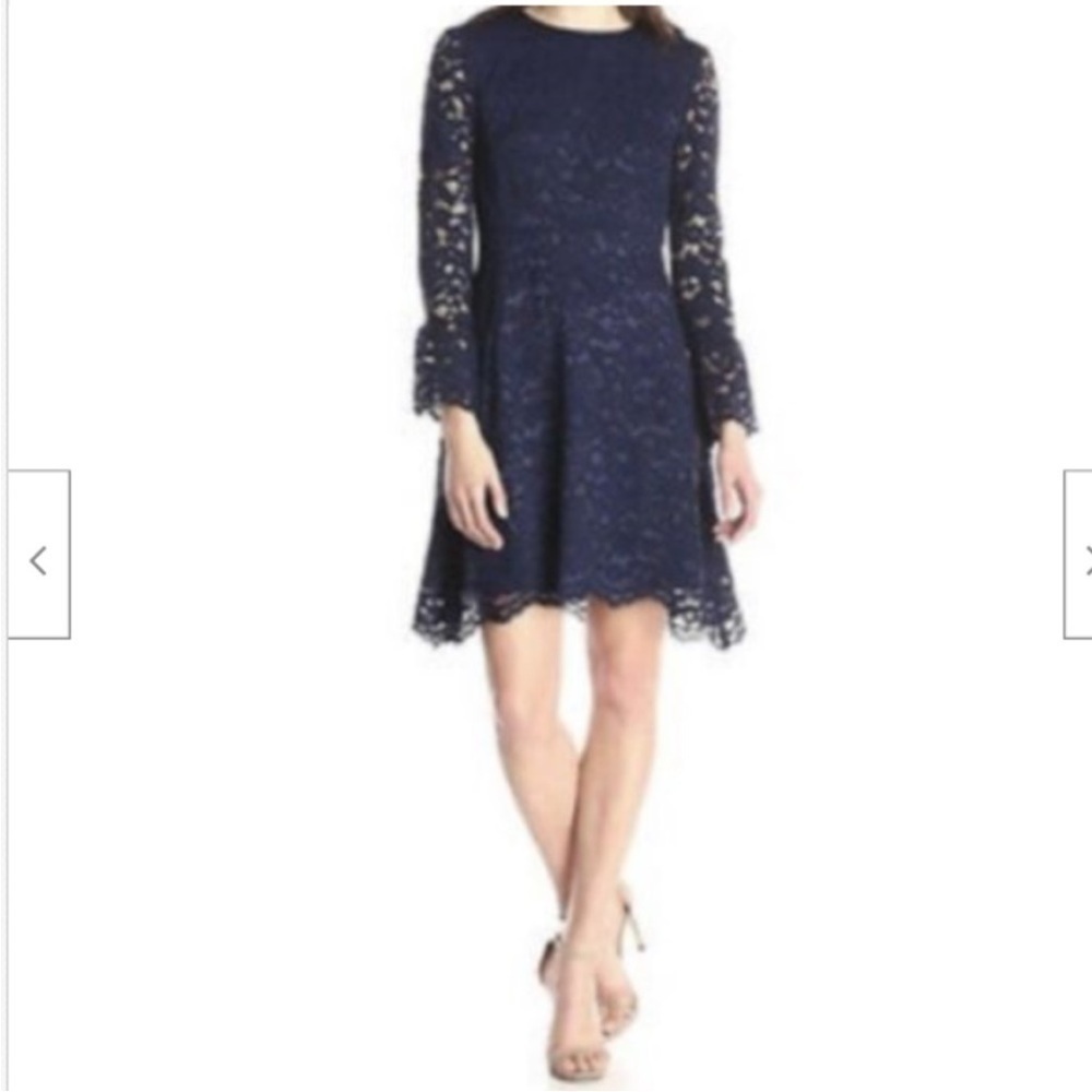 Betsey Johnson dark blue open back Long Bell Sleeve Lace overlay Dress size 2